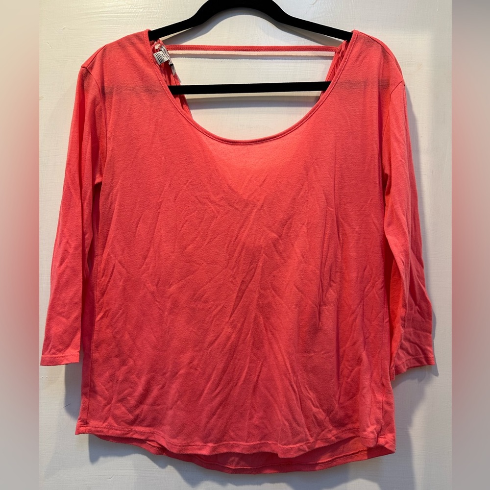 American Eagle 3/4 sleeve top open back size small pink